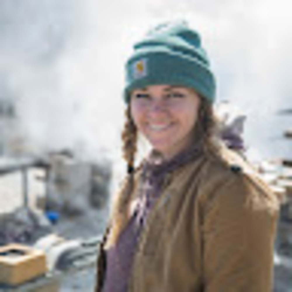 Meet your Posher, Leah